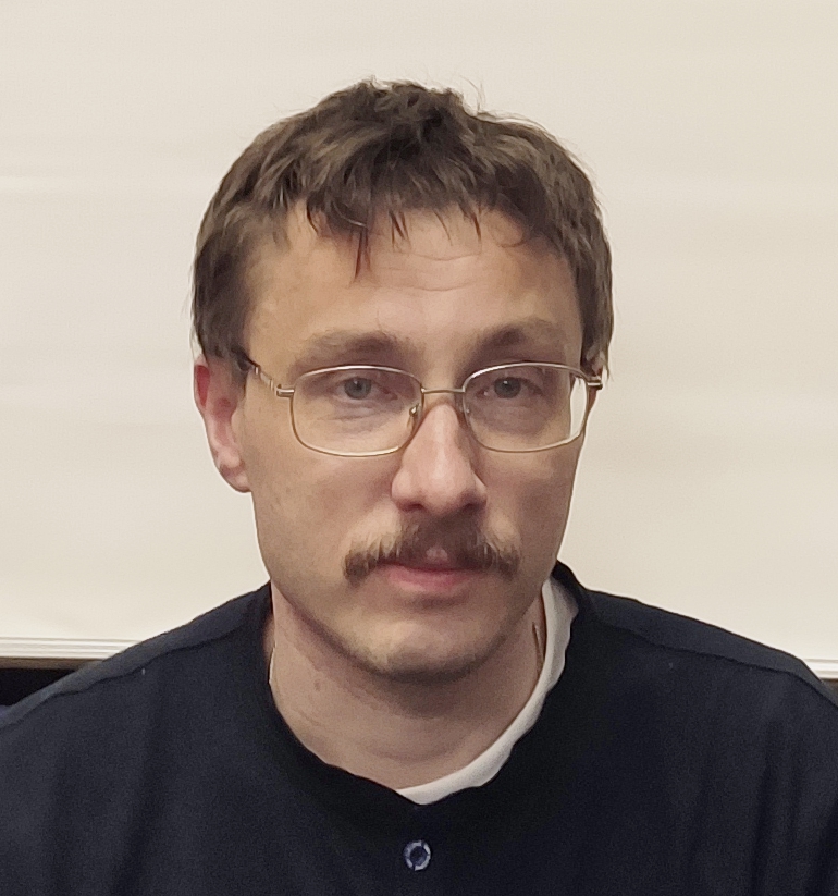             Фролов Денис Максимович
    